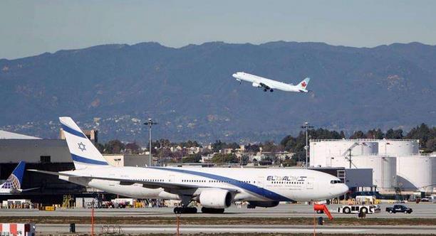 2018年我國航空旅客運(yùn)輸量6.1億人次，首都機(jī)場旅客吞吐量突破1億人次，貨郵運(yùn)輸量738.5萬噸